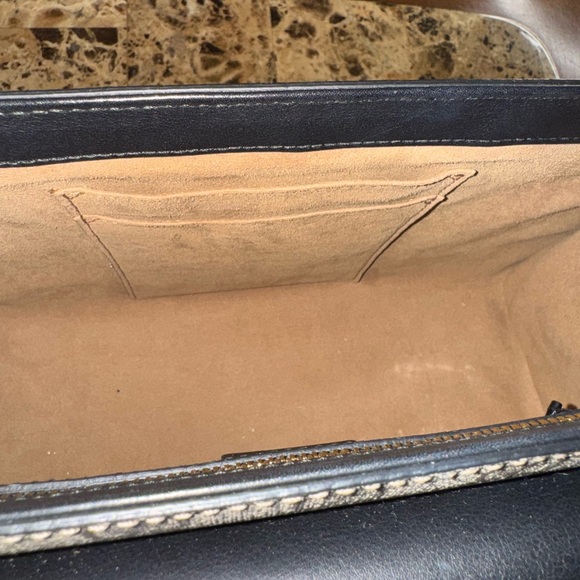 Gucci Padlock Medium GG Supreme Shoulder Bag - Leather, Gold Chain, Near-Mint - Picture 10 of 12